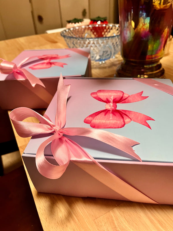 French Bow and Ruffles-Ceramic Plate & Bowl Set