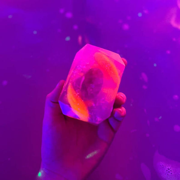Crystal Bar Soap - Lucid Dreamer (Pisces) - 7 oz Zodiac Crystal Bar Soap