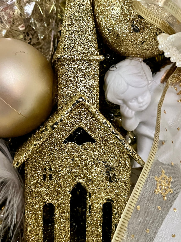 Vintage Style Wreath-Baby Jesus and the Angels
