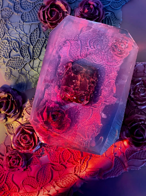 Crystal Bar Soap - Alluring Secrets (Scorpio)- 7oz Zodiac Crystal Bar Soap