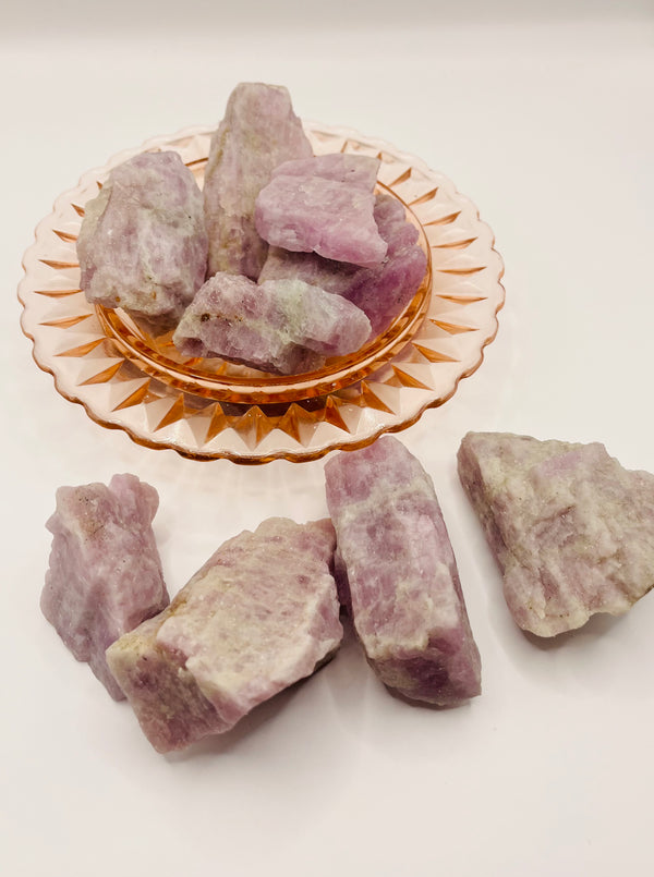 Crystal-Kunzite Raw