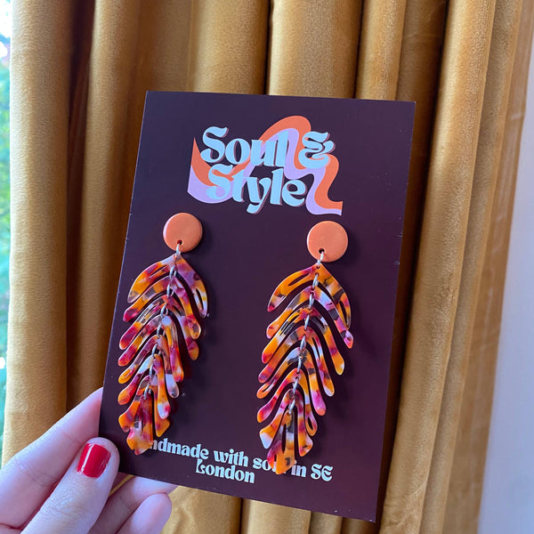 70s feather dangle earrings ~ disco groovy retro