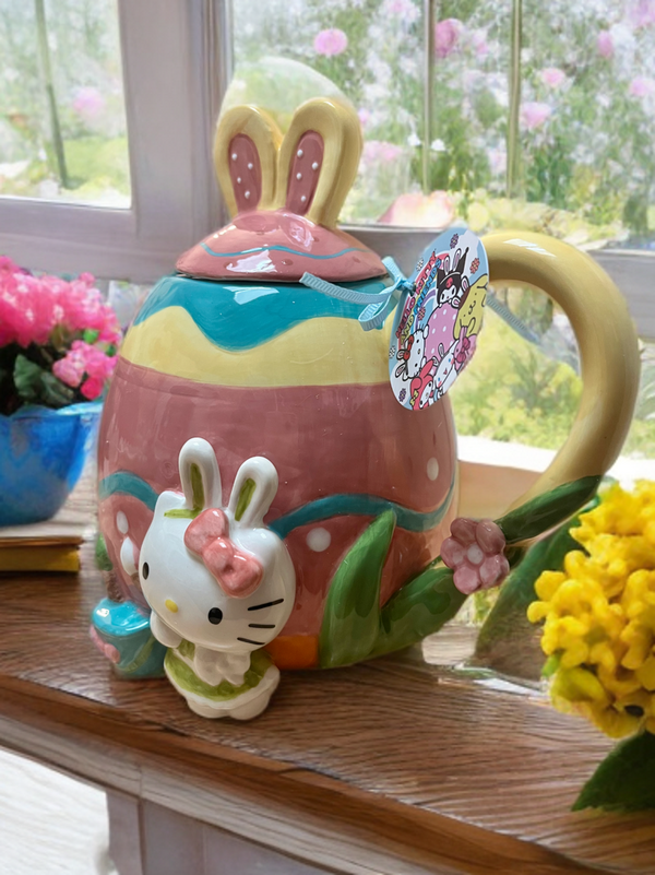 Hello Kitty Painter Bunny Teapot