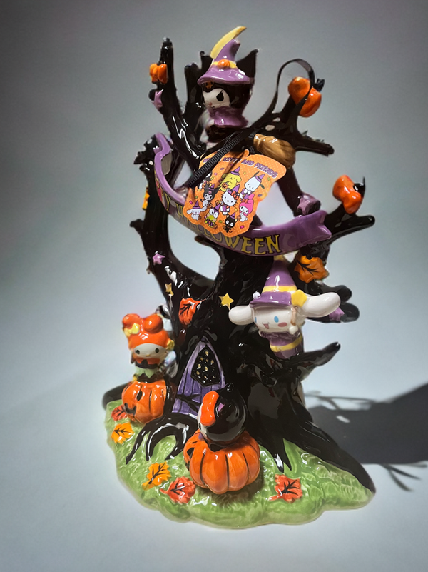 Hello Kitty And Friends Halloween Tree Figurine