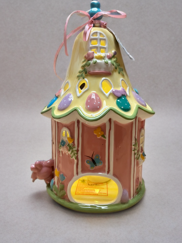 Hello Kitty and Friends Easter Candle house