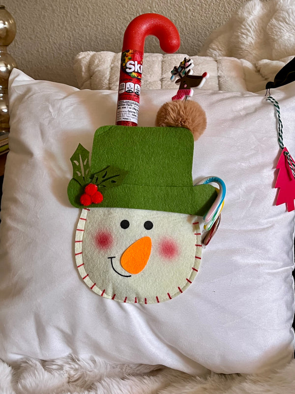 Santa and Snowman, Velvet Pillow Cover