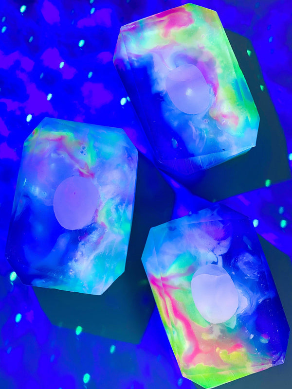 Crystal Bar Soap - True Liberation (Aquarius) - 7oz Zodiac Crystal Bar Soap