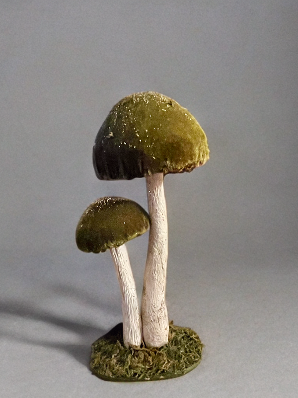 Mushroom Sitter-Velvet Olive and Gold