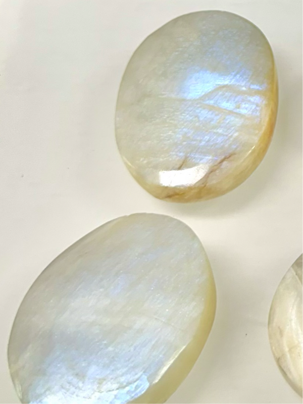 Natural Moonstone Palm Stone Crystal Healing Energy 