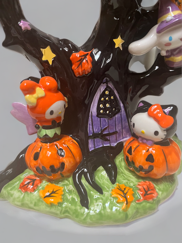 Hello Kitty And Friends Halloween Tree Figurine