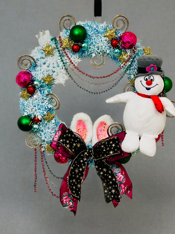 Frosty the Snowman-Nostalgic Kitschy Wreath