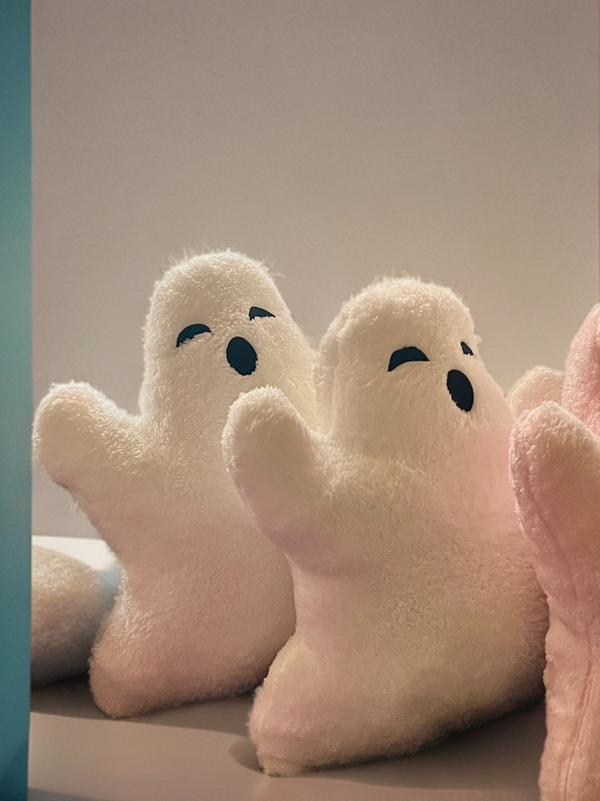 Ghost Plush Pillows-w/ Removable Bow Pin