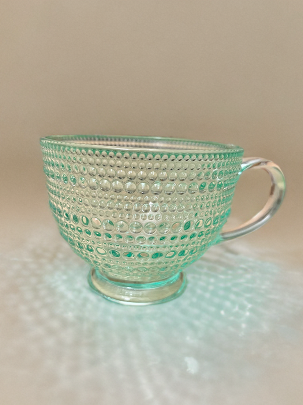 Dotted Hobnail Glass Mug-13.5 oz