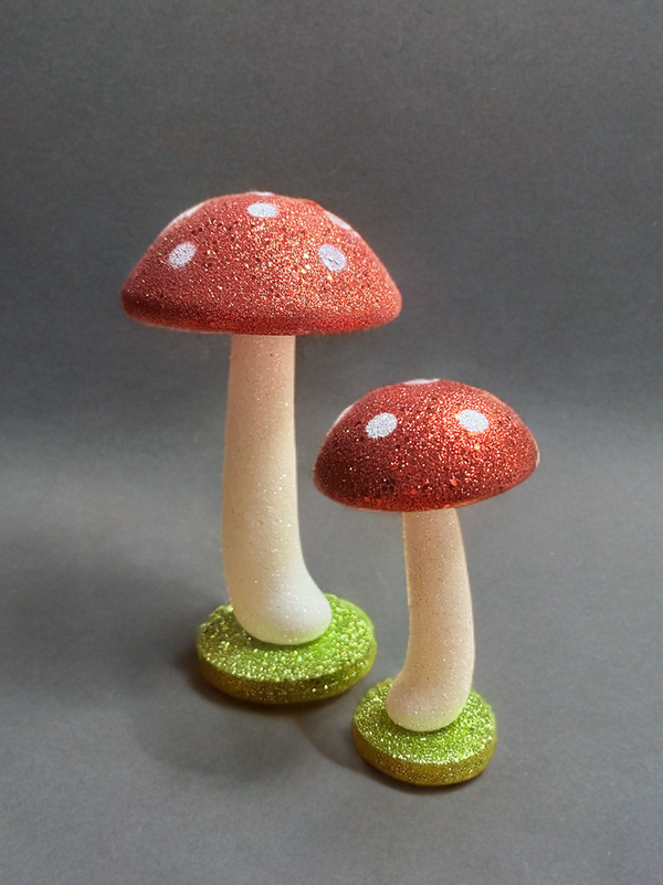 Glitter Mushroom Figurine Set