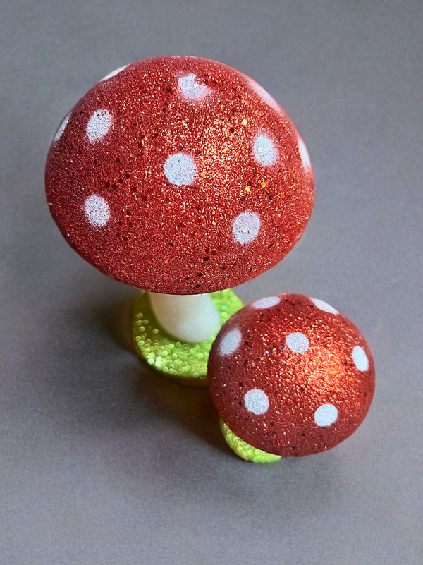 Glitter Mushroom Figurine Set