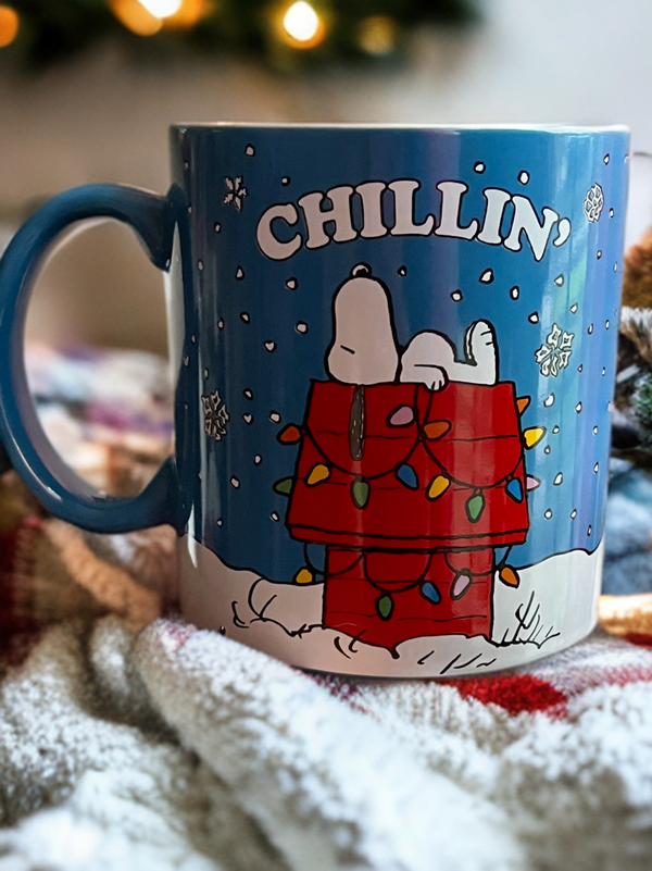 Peanuts Snoopy Chillin 20oz Ceramic Mug