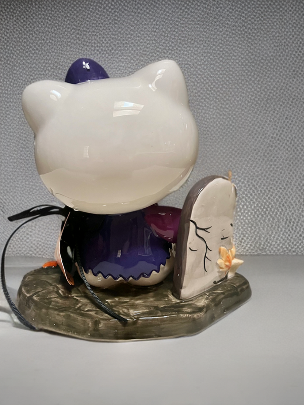 Hello Kitty Rip Haunted Figurine