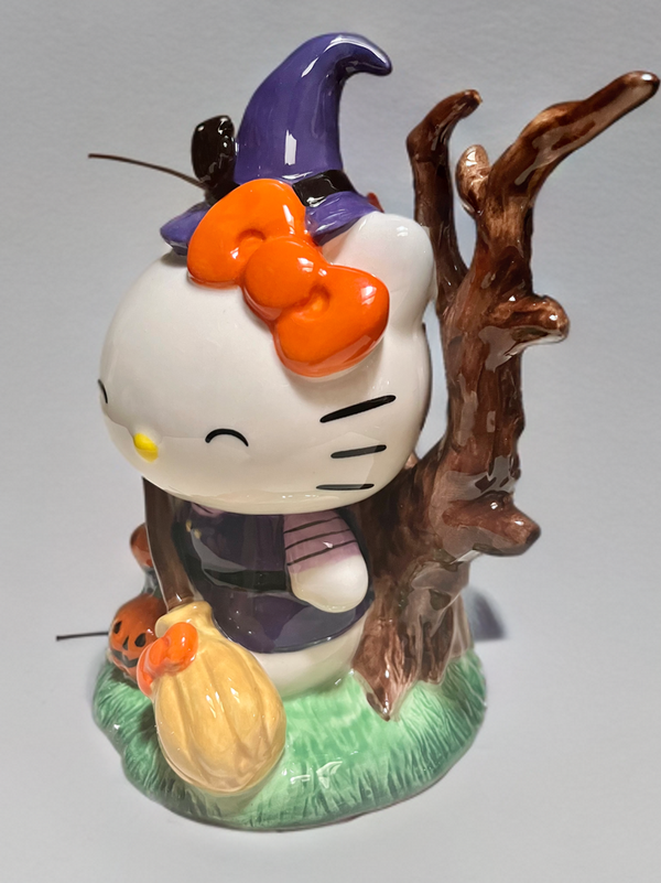 Hello Kitty Halloween Witch Figurine