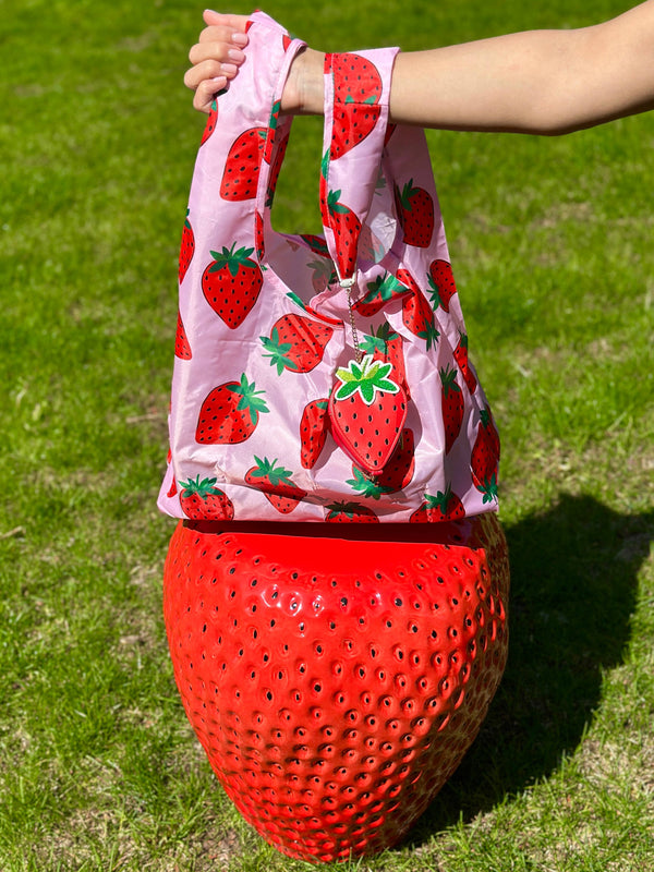 Living Royal - 2-in-1 Bag Charm & Reusable Shopper Bag - Ripe Strawberry